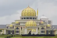 King’s birthday a compulsory paid public holiday, bosses told