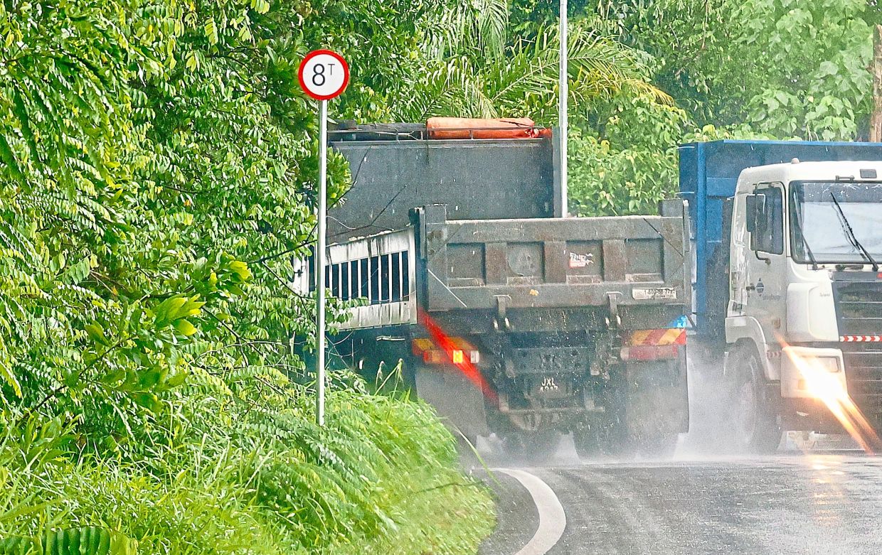 While resigned to the noise and dust from Bukit Lagong Forest Reserve quarries, residents of Taman Matang Jaya and Saujana Akasia are urging authorities to stop heavy lorries from using their narrow neighbourhood roads as shortcuts.