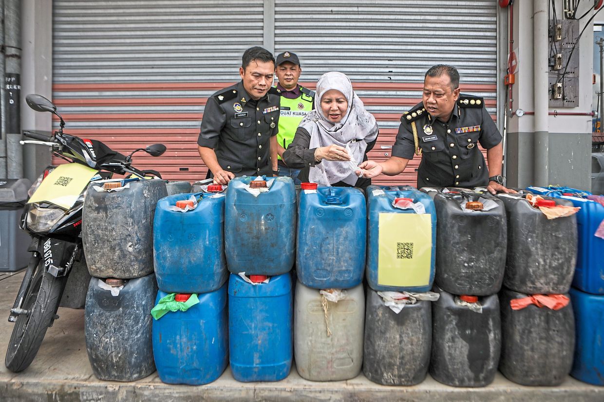 An array of items worth over RM100,000, including vehicles, equipment and controlled goods, were seized in the operations.