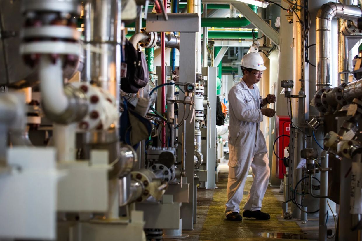 New Zealand is looking at storing fuel in Malaysia and Singapore, says a senior government minister, as the impacts of the Iran war expose the risks from its limited domestic storage capacity.
