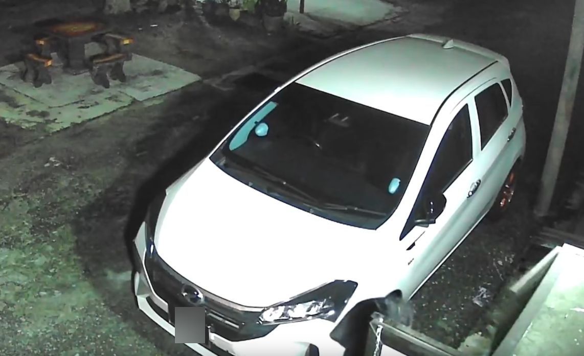 Police are investigating an attempted house break-in at a residence in Ayer Tawar, Manjung, after the recordings of the incident went viral on social media.