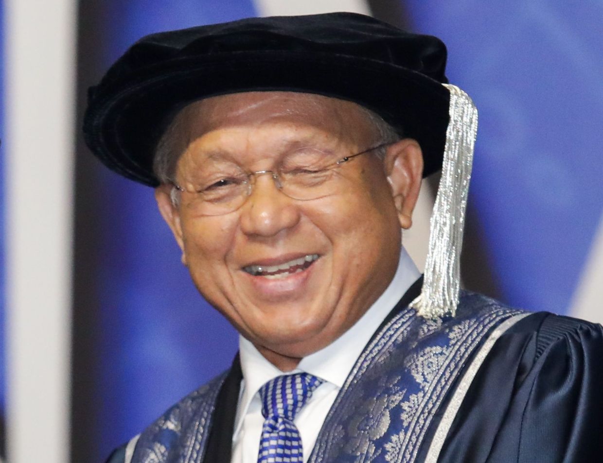 Azman, who previously served as pro-chancellor of the university for about two decades, will present scrolls to some of the 7,030 graduates at the convocation.