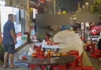 QuickCheck: Did a man run amok and flip tables at a restaurant along Jalan Klang Lama?