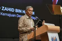 Empower welfare recipients to be financially independent, says Zahid