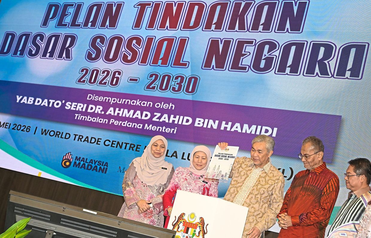 Malaysia must shift its welfare approach from dependency to empowerment by helping aid recipients secure jobs, build businesses and support their families independently, says Datuk Seri Dr Ahmad Zahid.