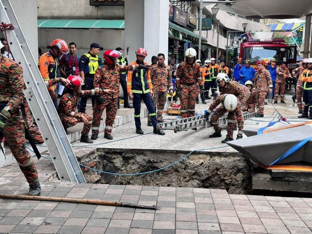 The family of the Indian national who perished in the 2024 Jalan Masjid India sinkhole tragedy has officially received her death certificate, enabling their legal team to begin the process of claiming compensation from the authorities.