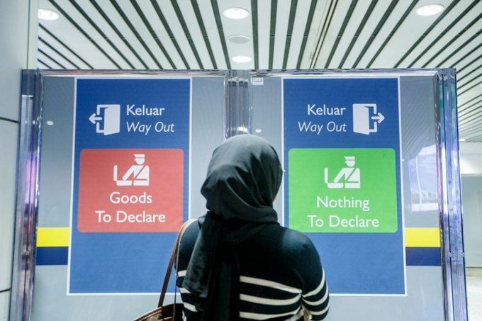 Police have foiled two drug trafficking operations and arrested seven suspected mules following the discovery of suspicious luggage at Kuala Lumpur International Airport (KLIA) late last month.