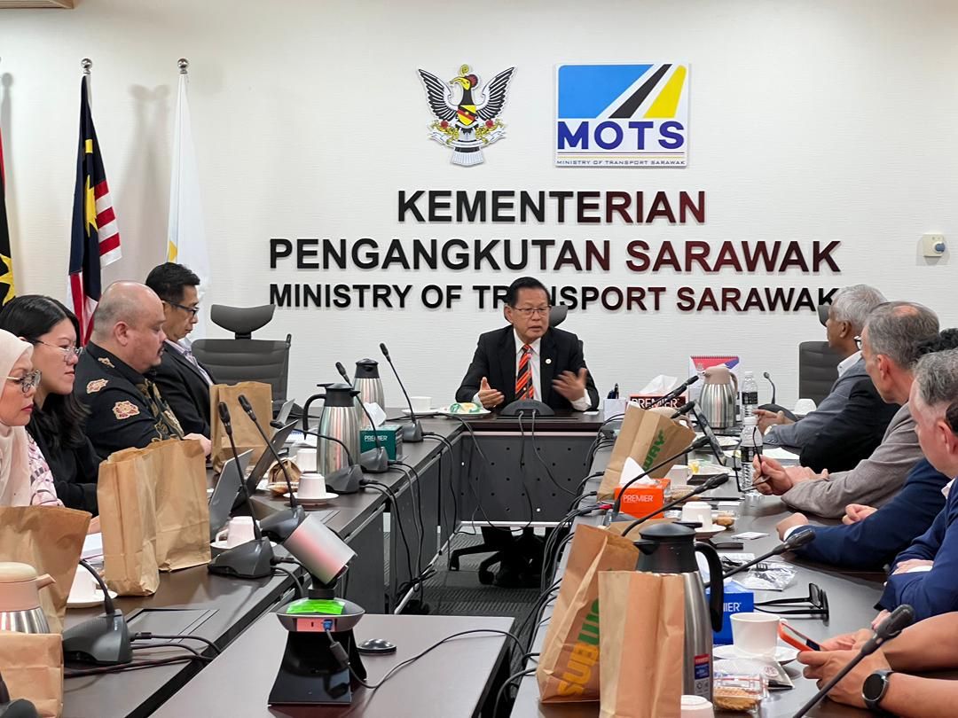 Sarawak welcomes stronger engagement with German industry players in its growing transport and logistics sectors, says state Transport Minister Datuk Seri Lee Kim Shin.