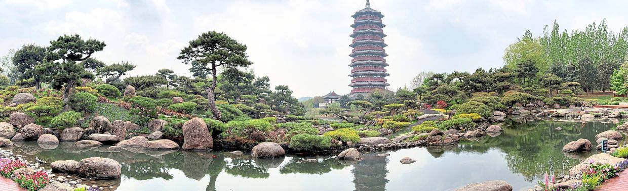 The Yanqi Lake International Convention Centre in Huairou District, Beijing. The venue hosted the APEC Economic Leaders' Meeting in 2014. The surrounding area has since been preserved and developed as a high-end convention and tourism district.