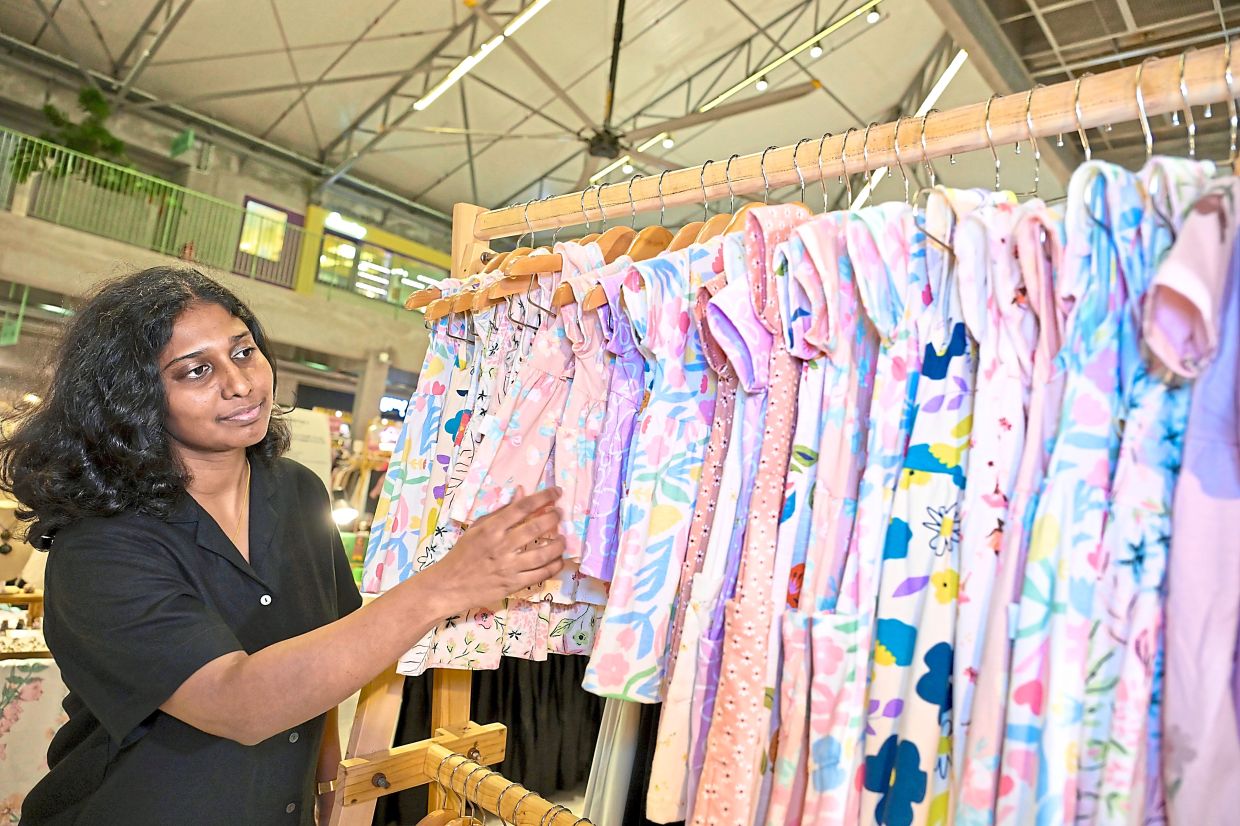 After dealing with her children’s skin issues, Kumitha made a clothing line for children with sensitive skin.