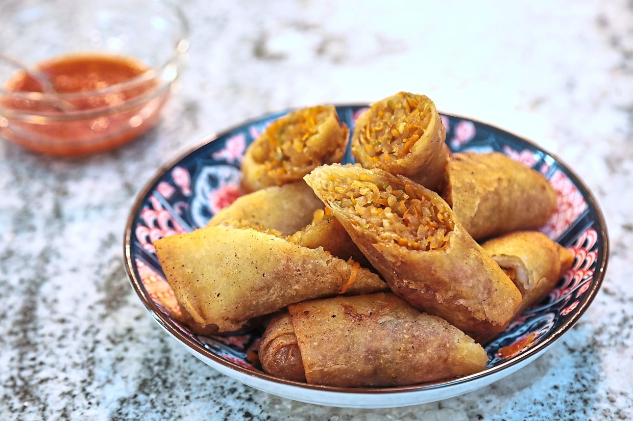 Lay Choo’s homemade popiah is a favourite of her nonagenarian father Soh.