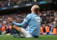 Soccer-Man City cut Arsenal's lead to two points with win over Brentford