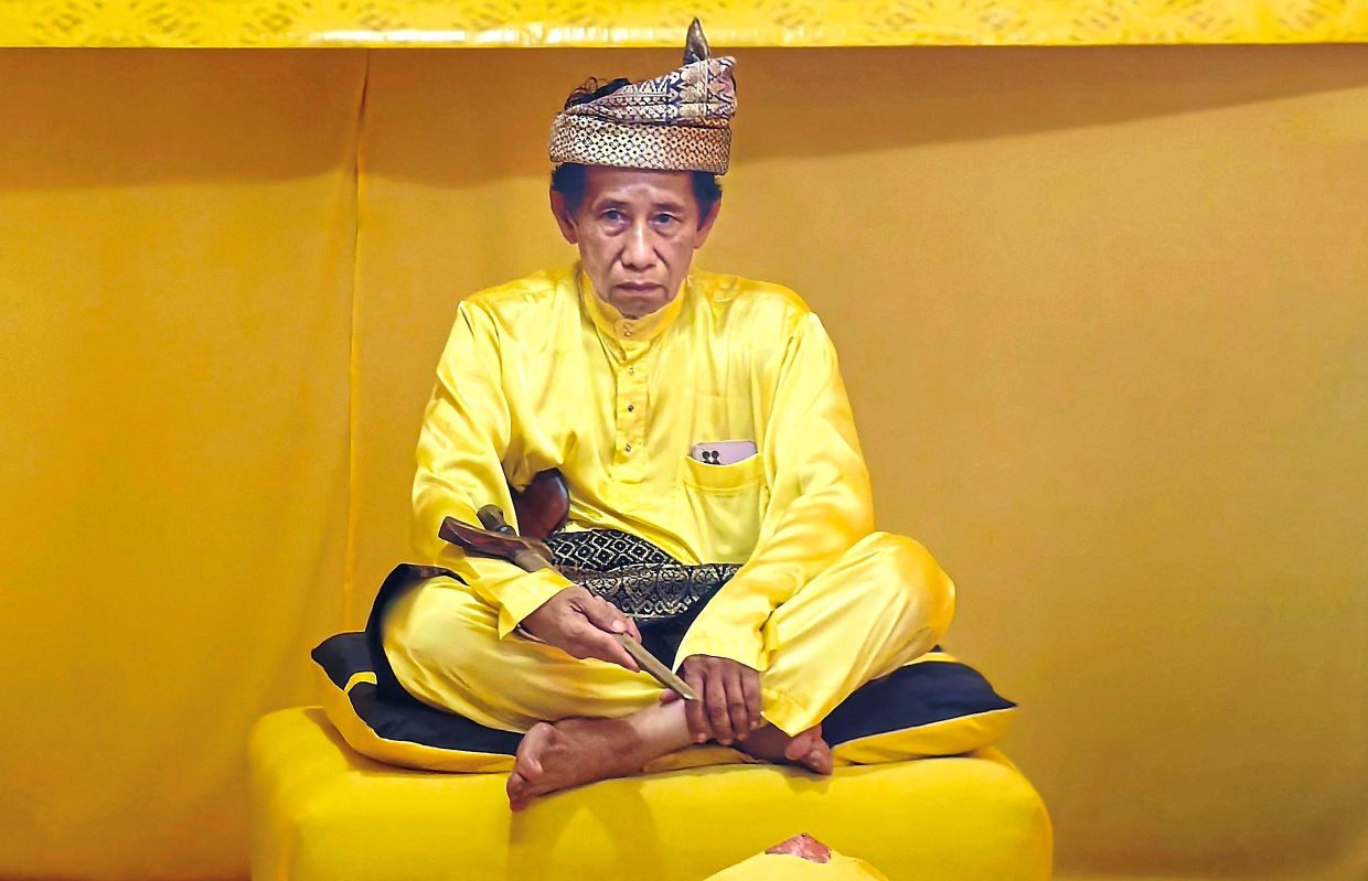 Just five days after Muhammad Faris Johari was named the 11th Undang Luak Sungei Ujong, another person has now been proclaimed for the same title, raising questions over who is actually the legitimate Undang.