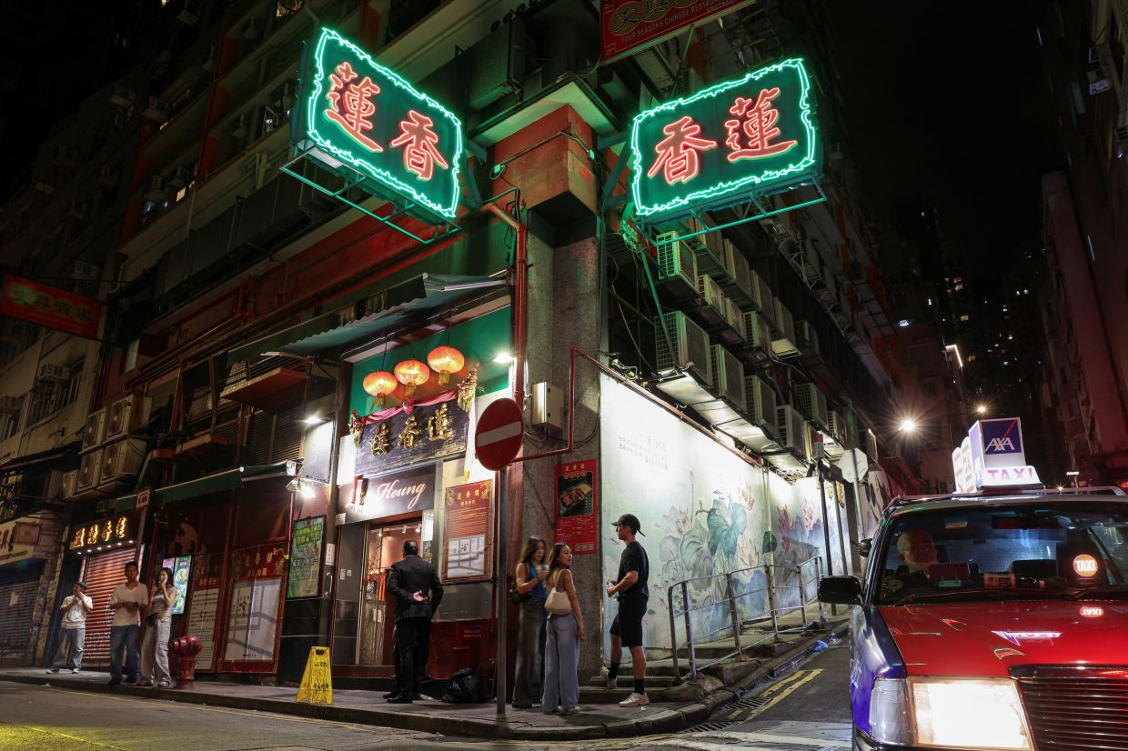 Lin Heung Lau is one of the oldest tea houses in Hong Kong.