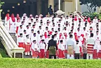 Umno leaders’ palace gathering fuels snap poll speculation in Johor