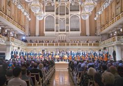The colour of a concert hall affects how you perceive the music
