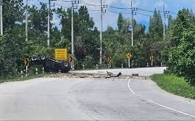 Initial investigations found that the incident occurred at around 10 am when a 50-kilogram improvised explosive device planted by the roadside detonated, killing a 35-year-old ranger at the scene.