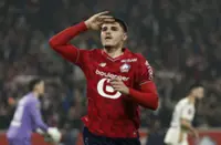 Soccer-Belgium persuade Lille striker Fernandez-Pardo to commit to their World Cup cause