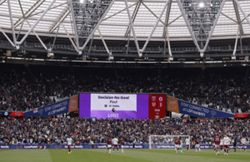 Soccer-Disallowing West Ham equaliser against Arsenal was right, says referees chief