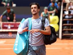 Tennis-Italian Musetti withdraws from French Open due to thigh injury