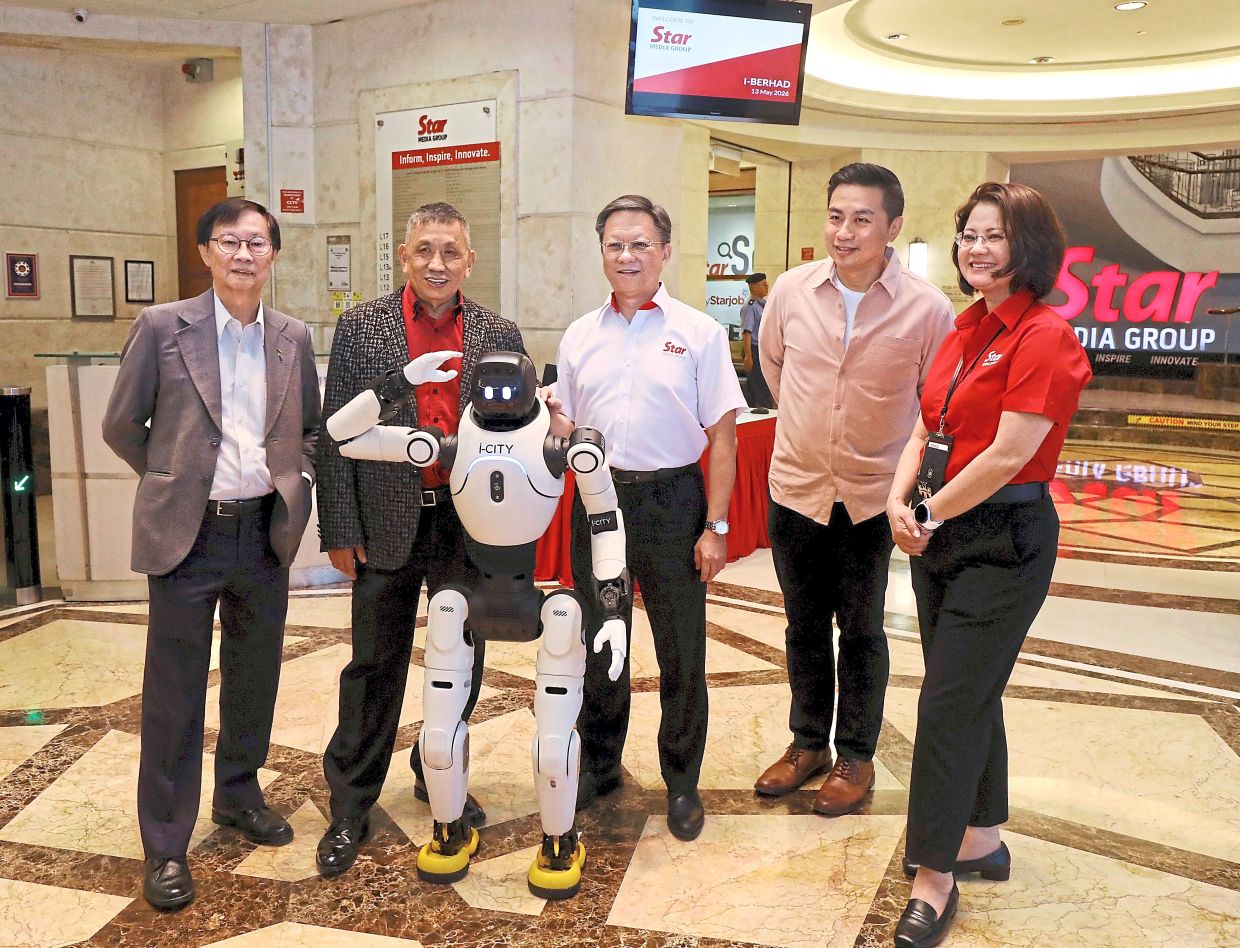 I-Bhd robot makes a star appearance