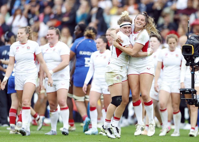 England Women's Rugby Team Faces Stiff Challenge from France in Six Nations Decider