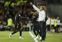 Soccer-PSG find balance between domestic grind and European ambition