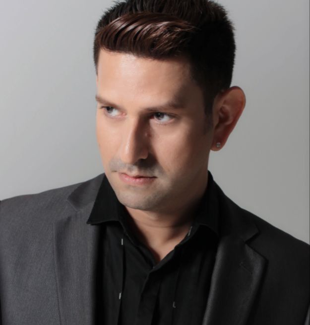Llew Marsh returns to Bobo KL with a night of music from stage to screen on May 22 and 23.