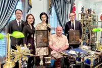King grants audience to Fan Bingbing