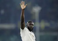 Soccer-Lukaku included in Belgium squad for World Cup