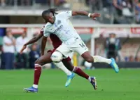 Soccer-Ivory Coast name Bonny, Wahi in World Cup squad after nationality switch