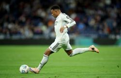 Soccer-Mbappe booed on return as Real Madrid beat Oviedo 2-0
