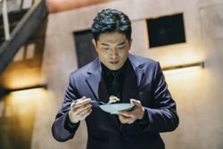 'Culinary Class Wars' judge Anh Sung-jae pauses YouTube channel after wine controversy backlash