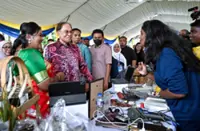 Anwar launches Paduri Madani Scheme to empower 29,000 B40 women entrepreneurs