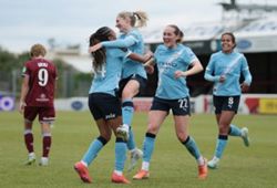Soccer-Champions Man City sign off with WSL win over West Ham