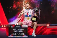 Denmark's Antonsen defeats home hero Kunlavut to win the badminton Thailand Open title