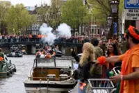 QuickCheck: Is Amsterdam installing small wooden staircases along its canals to help cats escape the water?