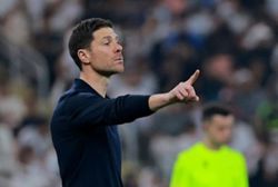 Soccer-Chelsea appoint Xabi Alonso as new manager