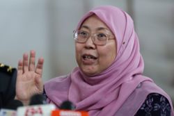 Rafizi, Nik Nazmi's PKR membership automatically terminated, says Fuziah