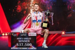 Denmark's Antonsen defeats home hero Kunlavut to win the badminton Thailand Open title