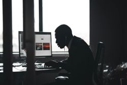 AI poised to tilt job market leverage toward older workers