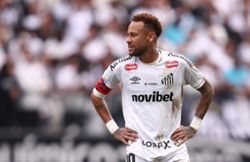 Soccer-Brazil's Neymar dismisses 'nonsense' criticism, says fit for World Cup