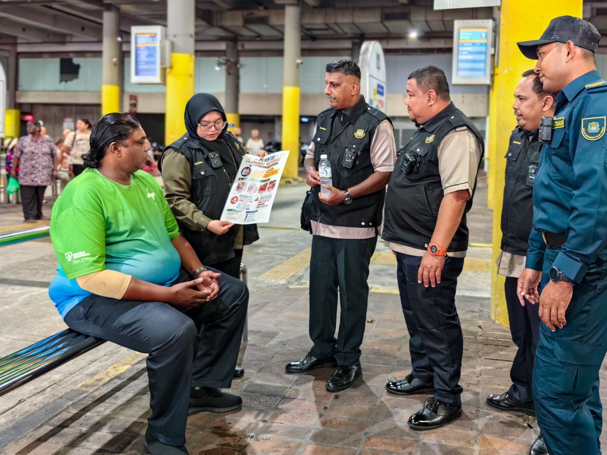 Those convicted of minor littering offences may be ordered to perform up to 12 hours of community service within six months, fined up to RM2,000, or both.
