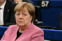 Merkel urges EU to 'keep regulating' social media, AI