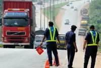 Over 400,000 commercial vehicles booked by JPJ since 2024
