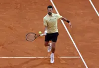 Tennis-Djokovic targets record 25th Grand Slam but poor build‑up clouds Paris bid