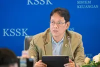 Govt taps into surplus to steady debt prices