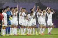Soccer-North Korea's Naegohyang down Suwon to set up Tokyo Verdy final clash