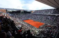 Tennis-Tensions rise in Paris as players cut media time at French Open amid prize money row