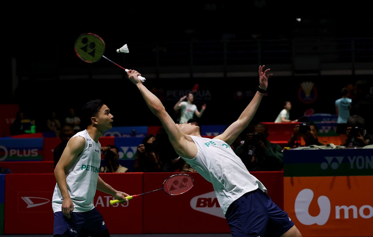 In the quarter-finals at the Unifi Arena in Bukit Jalil, the fifth seeds produced a solid performance to beat US pair Chen Zhi Yi-Presley Smith 21-15, 21-19 in 33 minutes.
